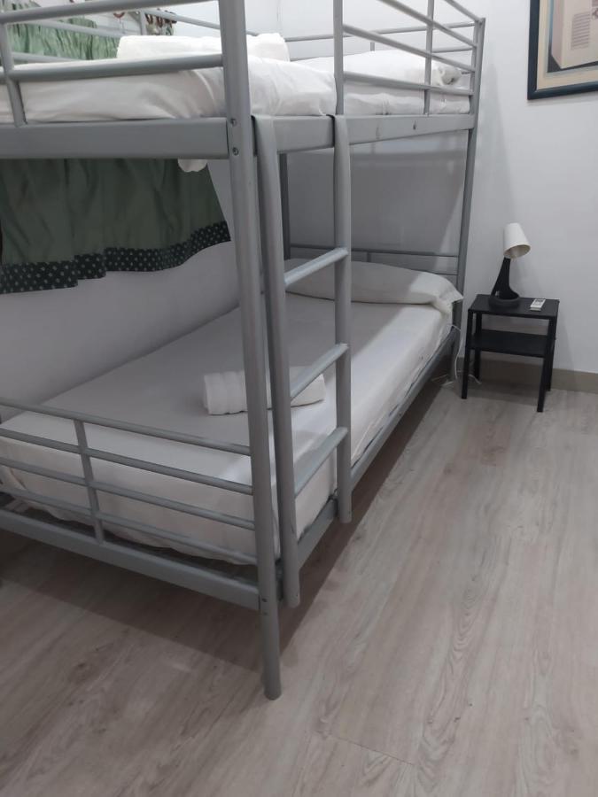 Barbatuke B&B Малага Экстерьер фото