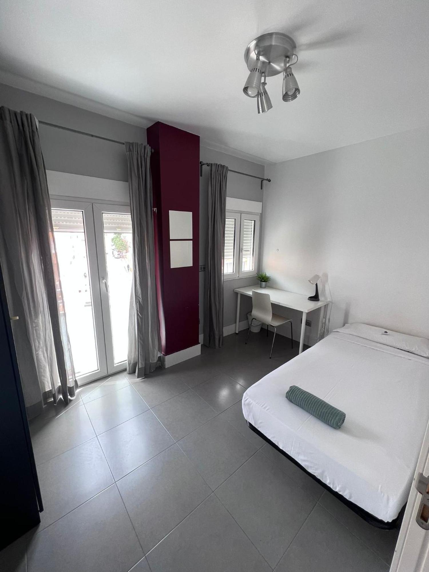 Barbatuke B&B Малага Экстерьер фото